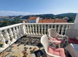 1 Bedroom Nice Apartment In Lopar