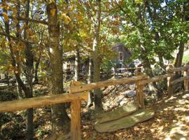 Centro Trekking a Cavallo Monte Brugiana, lodge en Bergiola Maggiore