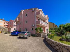 Apartments Krunoslav – hotel w mieście Punat