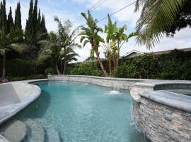 4 bedroom, 3 bathrooms Pool Home, hotel v destinaci Orange