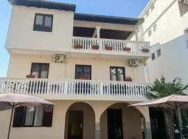LongBeach Apartments