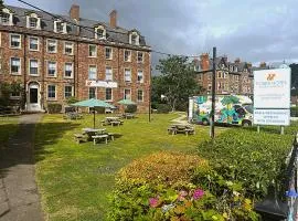 Foxes Hotel