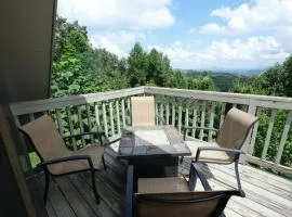 Holly Tree Cabin 936