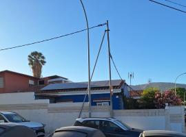 Cozy Spacious 2 room suite 4 Pax - Bright - Sea view - Near Teresitas beach, khách sạn ở Santa Cruz de Tenerife