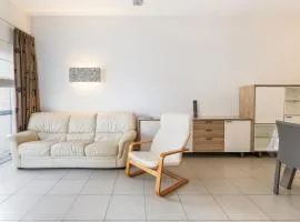 Plaza 305-Gv03