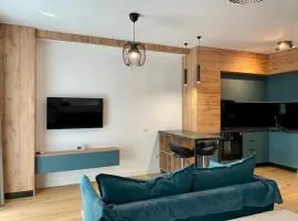 Studio 3