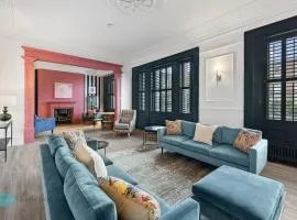 Huge spacious 8 bed luxury villa