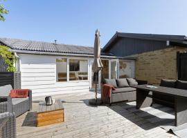 1 Bedroom Awesome Home In Skagen, luxury hotel in Skagen