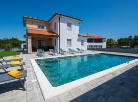 5 Bedroom Nice Home In Vidulini, Hotel in Vidulini