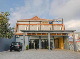 Penginapan Arsyana, hotel en Tamperan