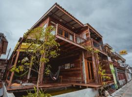 Suneta Hostel Chiangkhan, hostel in Chiang Khan