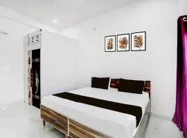 Hotel O The Royal Guest House & Restaurant