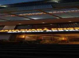 Hotel Mahasuara King's Tower