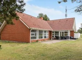 Amazing Home In Blåvand With Sauna