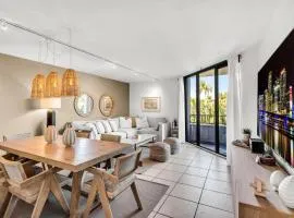 3 bed condo Botanica Key Biscayne Miami