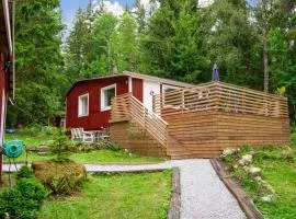 Gorgeous Home In Örebro With Sauna