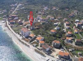 Apartment Capitano, hotel in Slatine