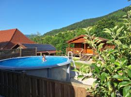 Le Repaire de Mitzerl&eacute;, glamping en Mitzach