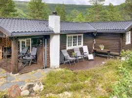 Beautiful Home In Bjorli