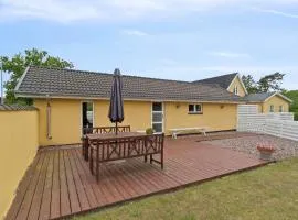 Apartment In Snogebæk Near The Beach