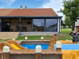 Awesome Home In Sveti Ivan Zabno