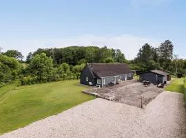 Lovely Home In Faxe Ladeplads With Wifi