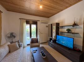 Granny's House, caba&ntilde;a en Nikiti