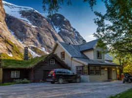 Lunde Turiststasjon