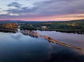Trollnäs Gårdshotell, hotel v destinaci Svärdsjö
