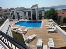 Tivat Terrace Deluxe, chỗ nghỉ tự nấu nướng ở Tivat