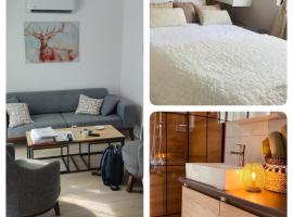 Tivat Terrace Deluxe, жилье с кухней в Тивате