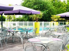 Hôtel Novotel Valenciennes, hotel v destinaci Valenciennes