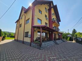 Casa Leu, hotel a Curtea de Argeş