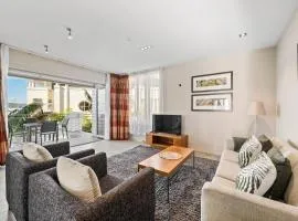 Waterfront 2 Bed, 2 Bath & Pool