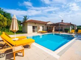 Villa Cedrus