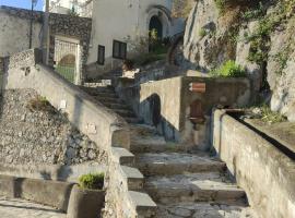 Tra Cielo e Mare, Hotel in Pontone