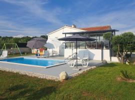 Villa Fortuna Visnjan, hotel a Kolumbera