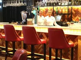 The Maiden City Hotel