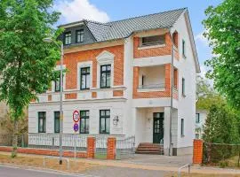 Gorgeous Apartment In Waren Müritz