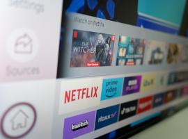 Equipped Compact Studios next to UOB and QE Hospital!, Hotel in Birmingham