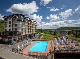 Elena Spa Resort, hotel em Bukovel