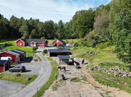 Stenlid - Med naturen och lugnet i fokus, hôtel à Veddige