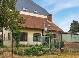 3 Bedroom Beautiful Home In Le Crotoy