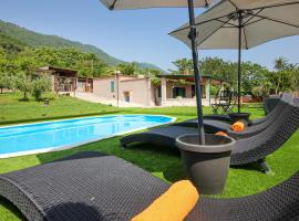 Amazing Home In Avella, Hotel in Avella