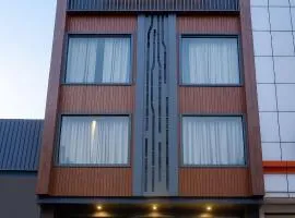Hotel Down Town - Noida Sector 15