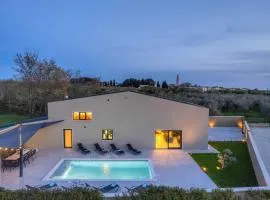 Deluxe Villa with Pool, Sauna, Jacuzzi & Playground