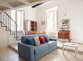 Downtown loft in Naples