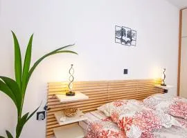 Seaside Breeze Apartment