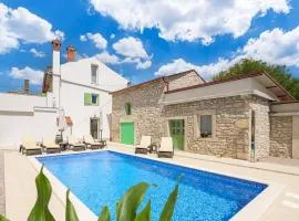 Kuća Drdanić by Istrialux