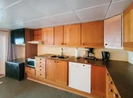 Awesome Apartment In Sandeid With Wifi